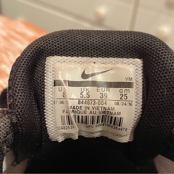 Womens Nike Flex Experience RN 5 Prem 844673 004 Black Grey Sneakers - Picture 8 of 11